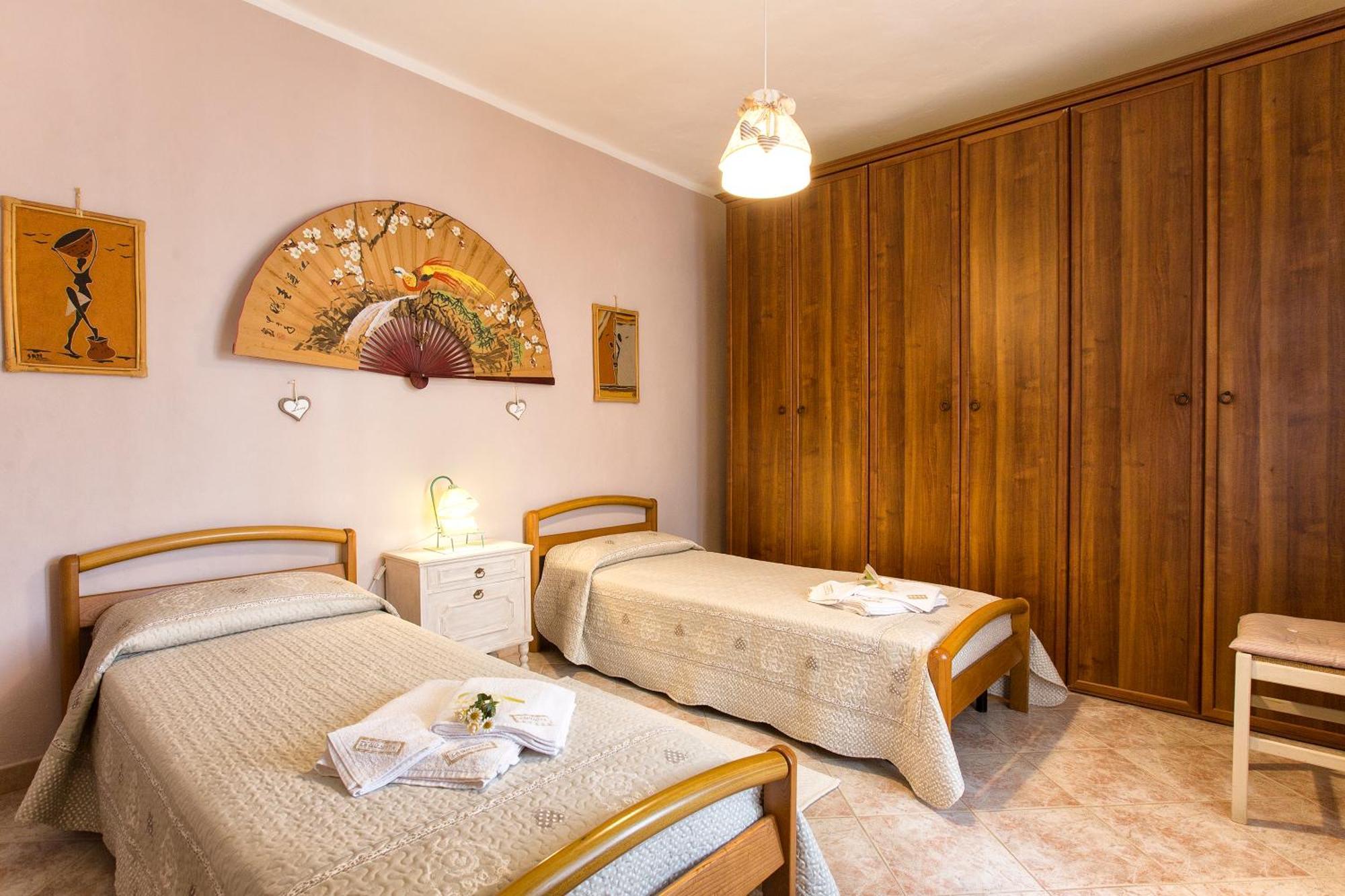Villa Casa Vacanze La Guzzetta Ranch à Canaglia Extérieur photo